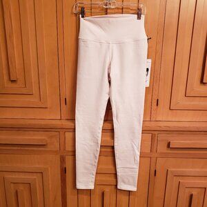 NWT ALO Off White Yoga Leggings